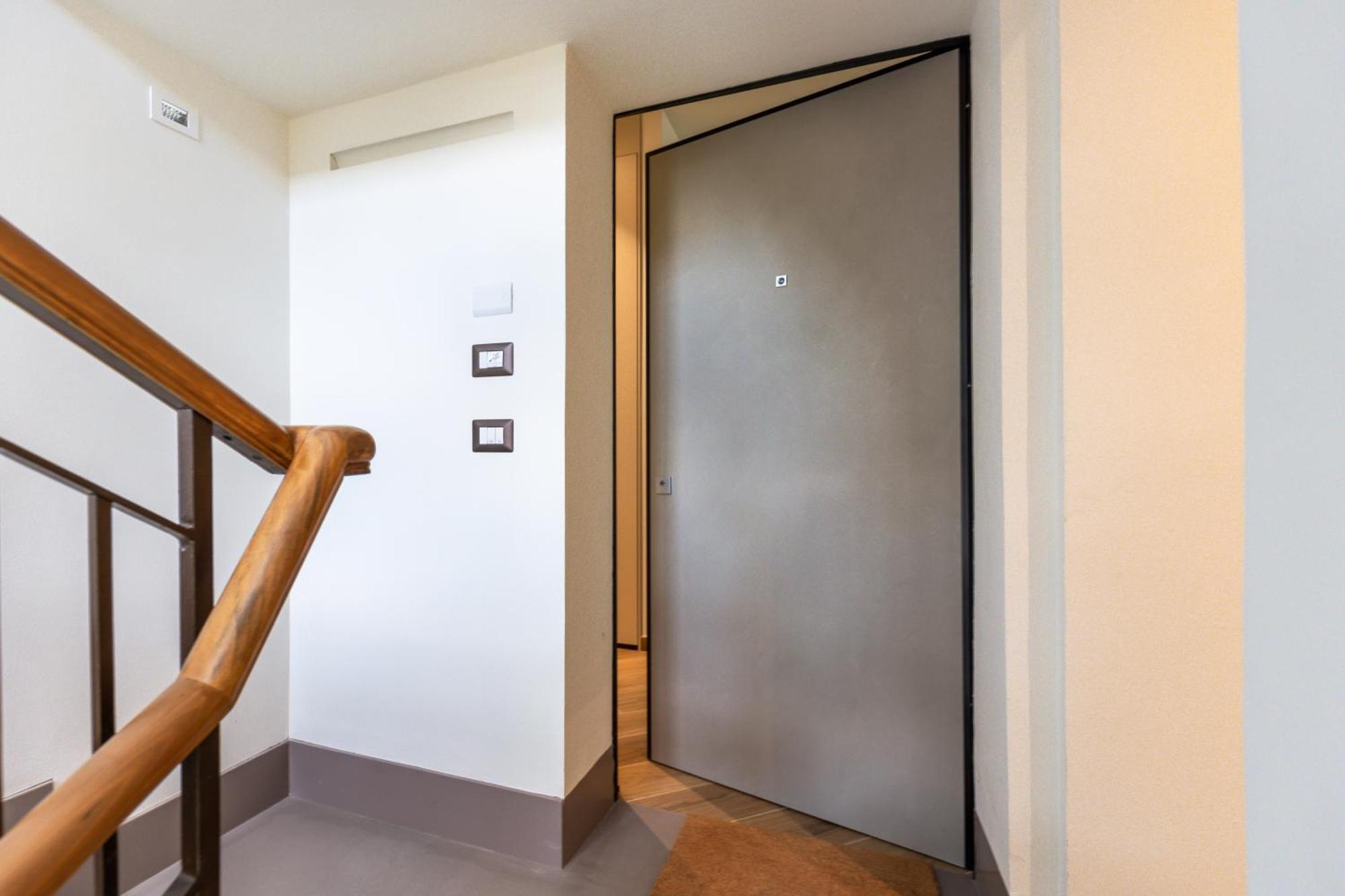Exclusive Getaway - With Shared Pool & Parking Appartement