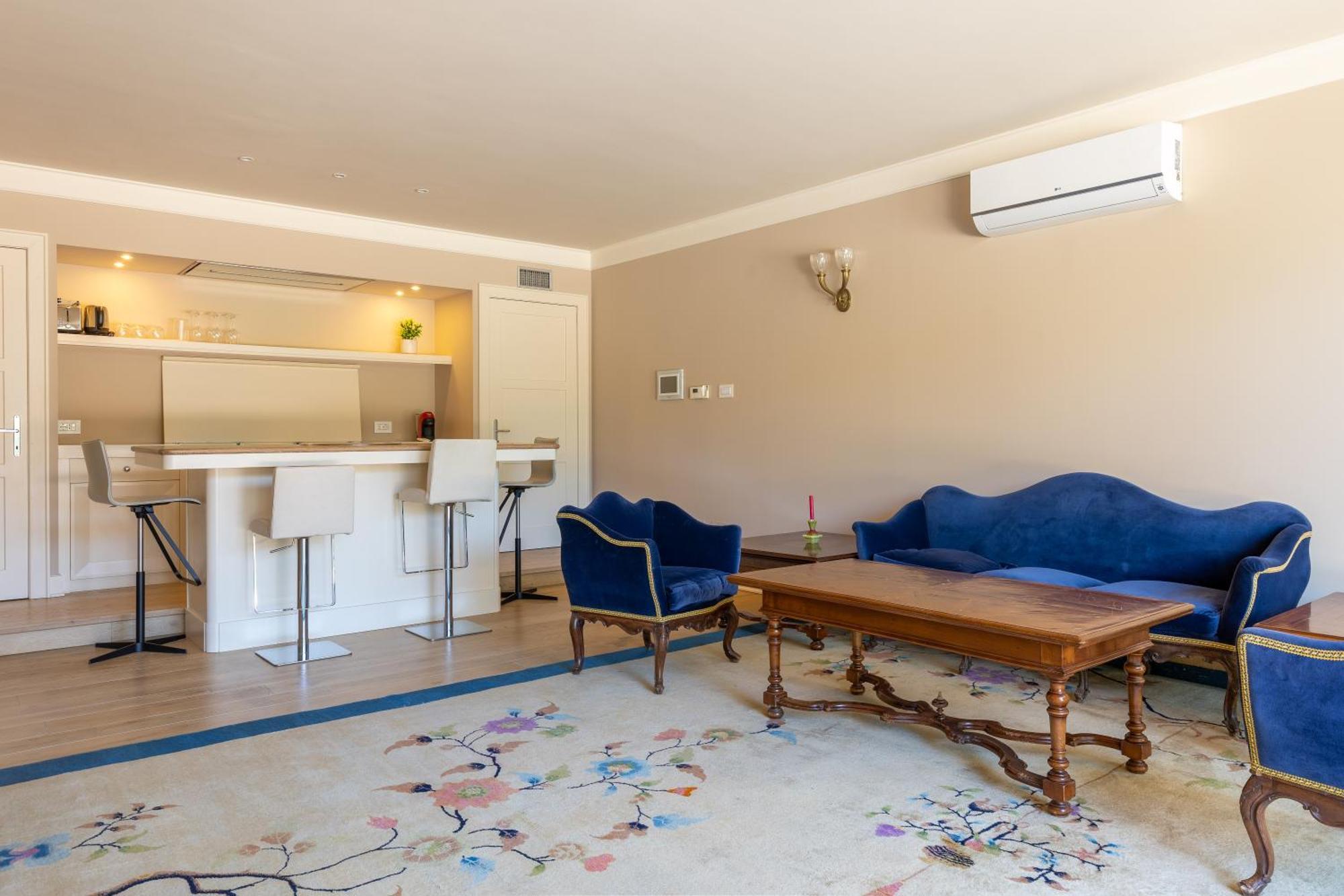 Exclusive Getaway - With Shared Pool & Parking Apartment Perugia