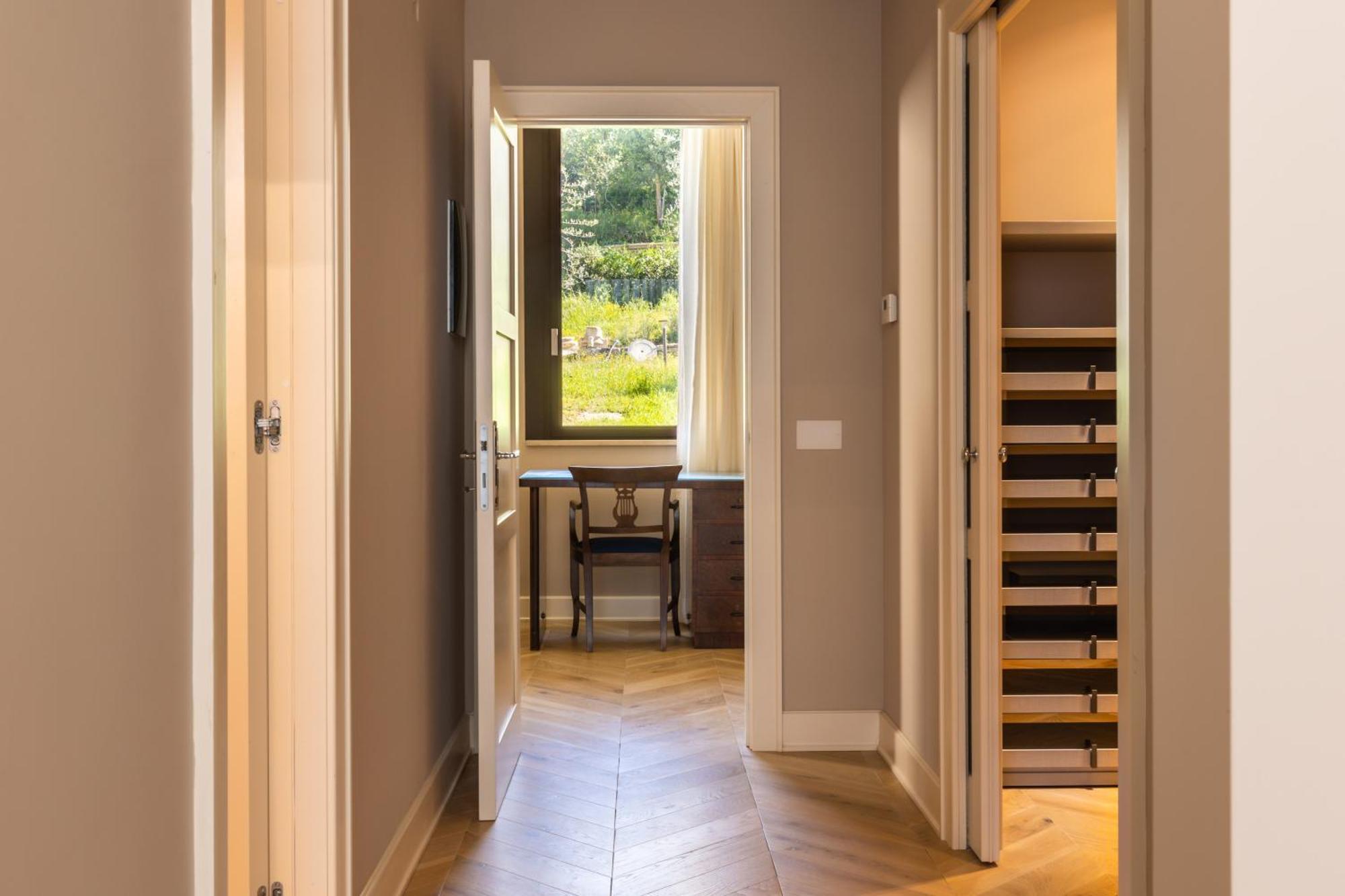 Exclusive Getaway - With Shared Pool & Parking Appartement *