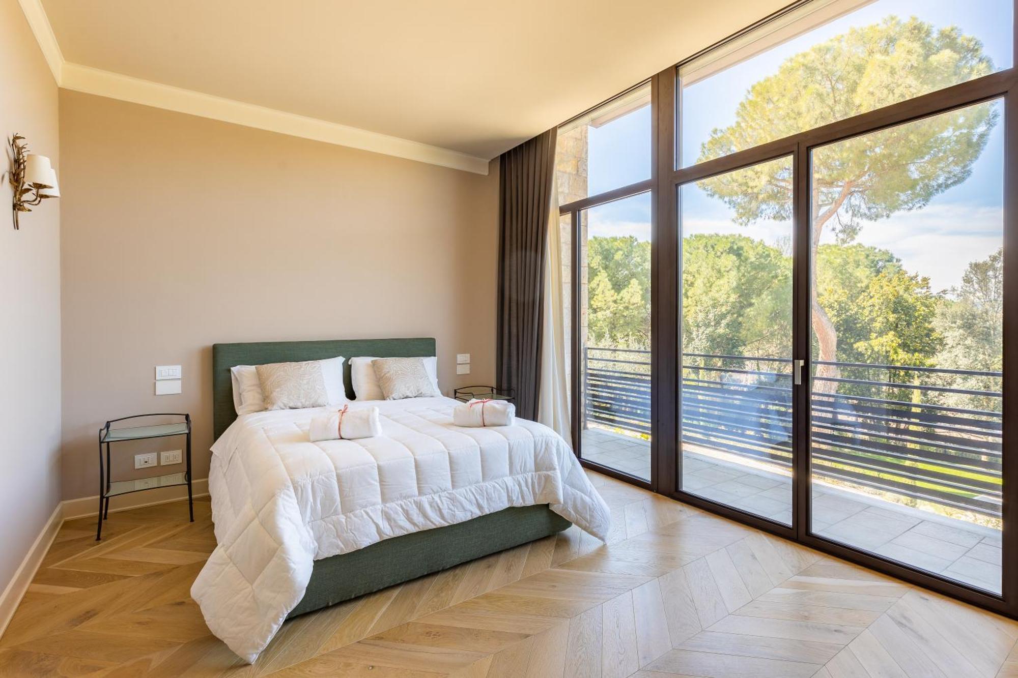 Appartement Exclusive Getaway - With Shared Pool & Parking